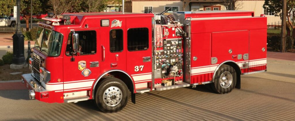 E37-1024x423